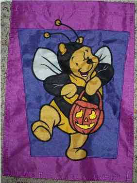 Mini Garden Pooh Halloween Flag - Click Image to Close